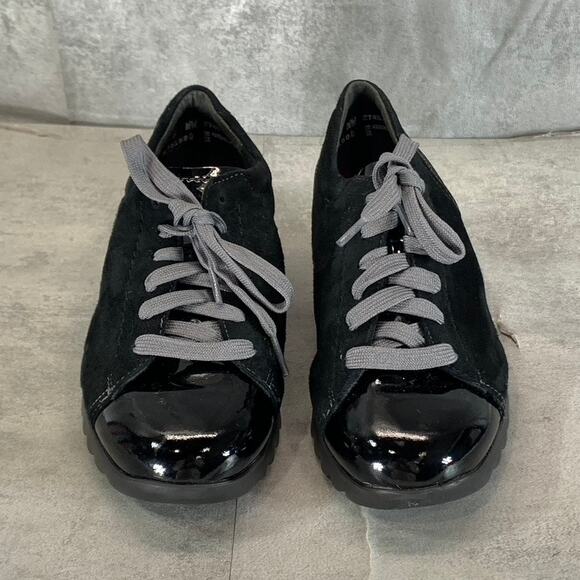 MUNRO Women's Extra Wide Black Mixed Media Kellee Lace-Up Sneakers SZ 6WW - Picture 3 of 9